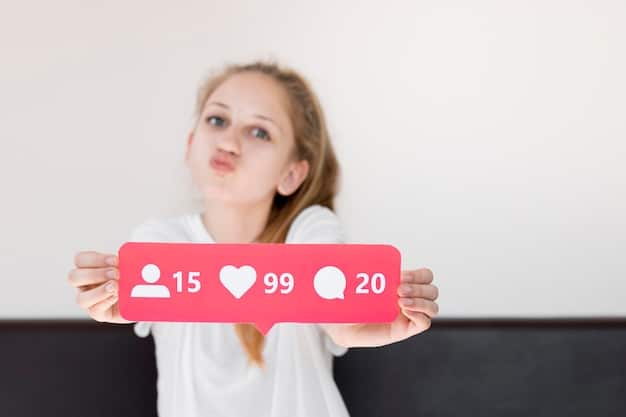 Screenshot of TikTok's Creator Fund eligibility page, clearly highlighting the follower count requirement (10,000 followers) and age requirement (18 years old).