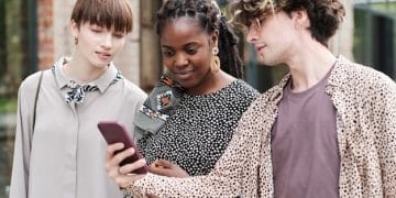 Boost Engagement: Interactive Content in US Social Commerce - Cover Image